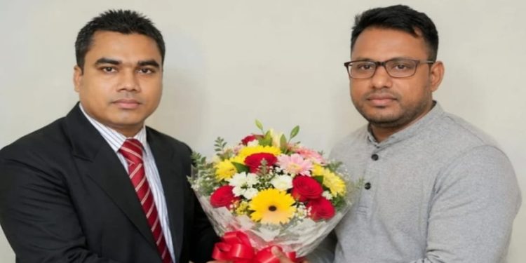 সাংবাদিক কবির নেওয়াজ রাজকে দেশবাংলা প্রতিদিনের সম্পাদক, এ এম সারোয়ার জাহানের শুভেচ্ছা