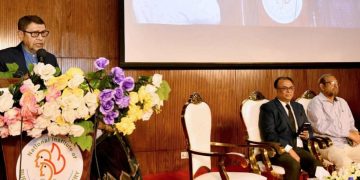 সংক্রমণ প্রতিরোধে কার্যকর কমিটি গঠনের নির্দেশ স্বাস্থ্যমন্ত্রীর