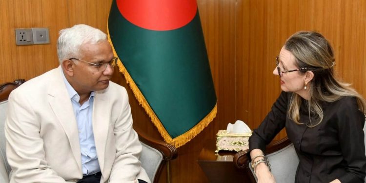 মহিলা ও শিশু বিষয়ক মন্ত্রীর সঙ্গে UNFPA প্রতিনিধির সৌজন্য সাক্ষাৎ