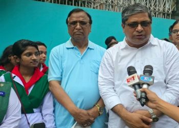 ডেঙ্গুর প্রজননস্থল ধ্বংসে বছরজুড়ে অভিযান চালানোর নির্দেশ