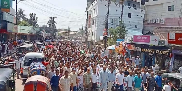 সন্ত্রাস ও নৈরাজ্যের প্রতিবাদে সুনামগঞ্জে বিএনপির বিক্ষোভ মিছিল ও সমাবেশ