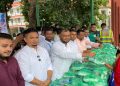 কুমিল্লায় এক হাজার সুবিধাবঞ্চিতদের মুখে একবেলার খাবার তুলে দিল ‘সিগনেচার বাংলা