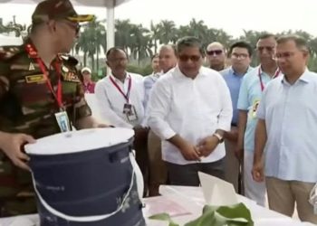 ডিএনসিসির ডেঙ্গু প্রতিরোধ কার্যক্রমের স্টল পরিদর্শন করলেন প্রধানমন্ত্রী তারেক রহমান