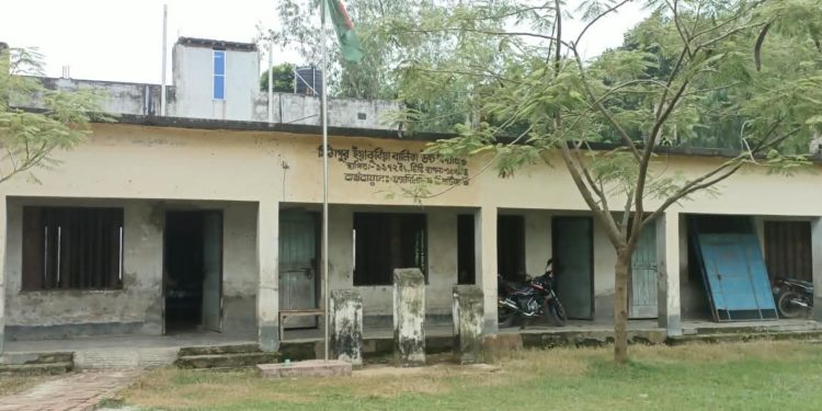 নির্দেশনার পরও কমিটি হয়নি বদলগাছীর মিঠাপুর ইয়াকুবিয়া বালিকা উচ্চ বিদ্যালয়ে