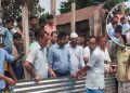 ধর্মপাশায় অগ্নিকাণ্ডে ক্ষতিগ্রস্ত পাঁচ দোকানিকে ঢেউটিন ও খাদ্য সহায়তা