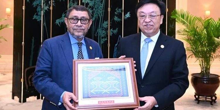 স্বাস্থ্য খাতে চীনা বিনিয়োগ চাইলেন স্বাস্থ্যমন্ত্রী