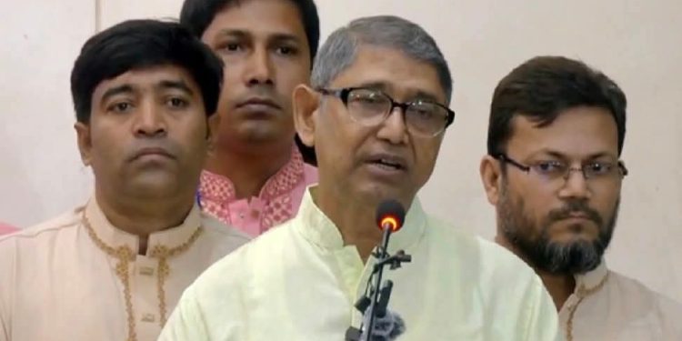 বিরোধী দল একপেশে আচরণের মাধ্যমে মানুষকে বিভ্রান্ত করছে মুক্তিযুদ্ধ মন্ত্রী আহমেদ আযম খান
