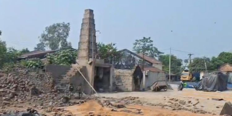 নওগাঁয় ধান চাতালের বয়লার ড্রাম বিস্ফোরণ, নিহত ১, আহত ৪