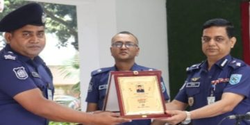 গাইবান্ধা জেলার শ্রেষ্ঠ ওসি নির্বাচিত হলেন মো. নাজমুল হাসান